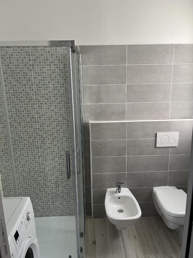 Casa Castellana Apt 1 E Casa Castellana Apt 2 Сала Комачина Екстериор снимка