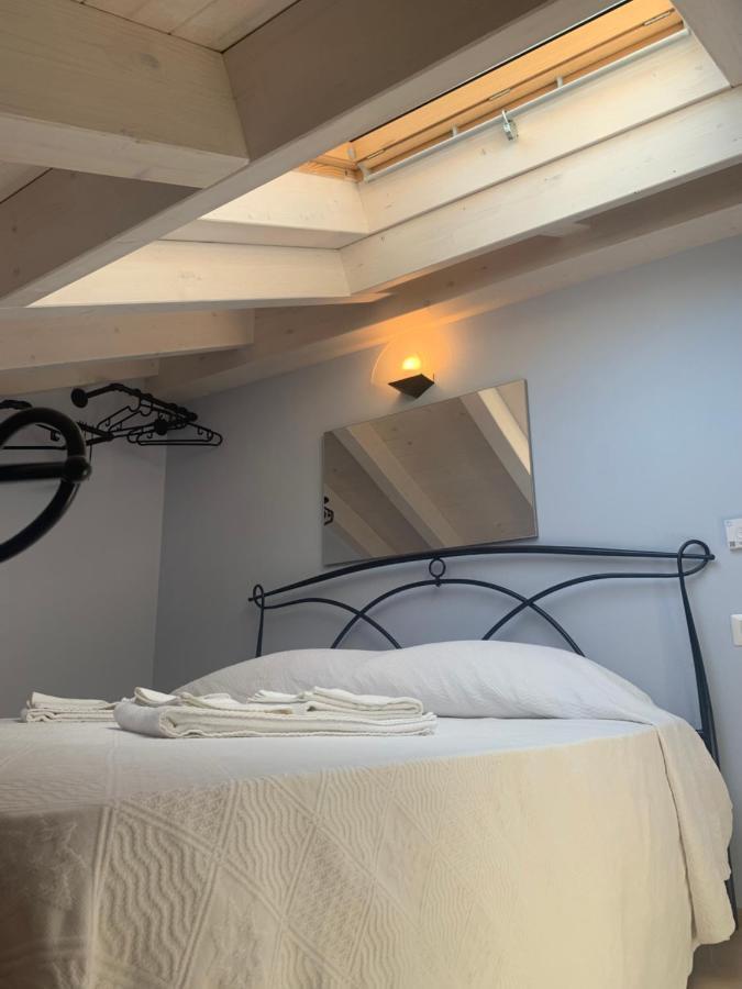 Casa Castellana Apt 1 E Casa Castellana Apt 2 Сала Комачина Екстериор снимка