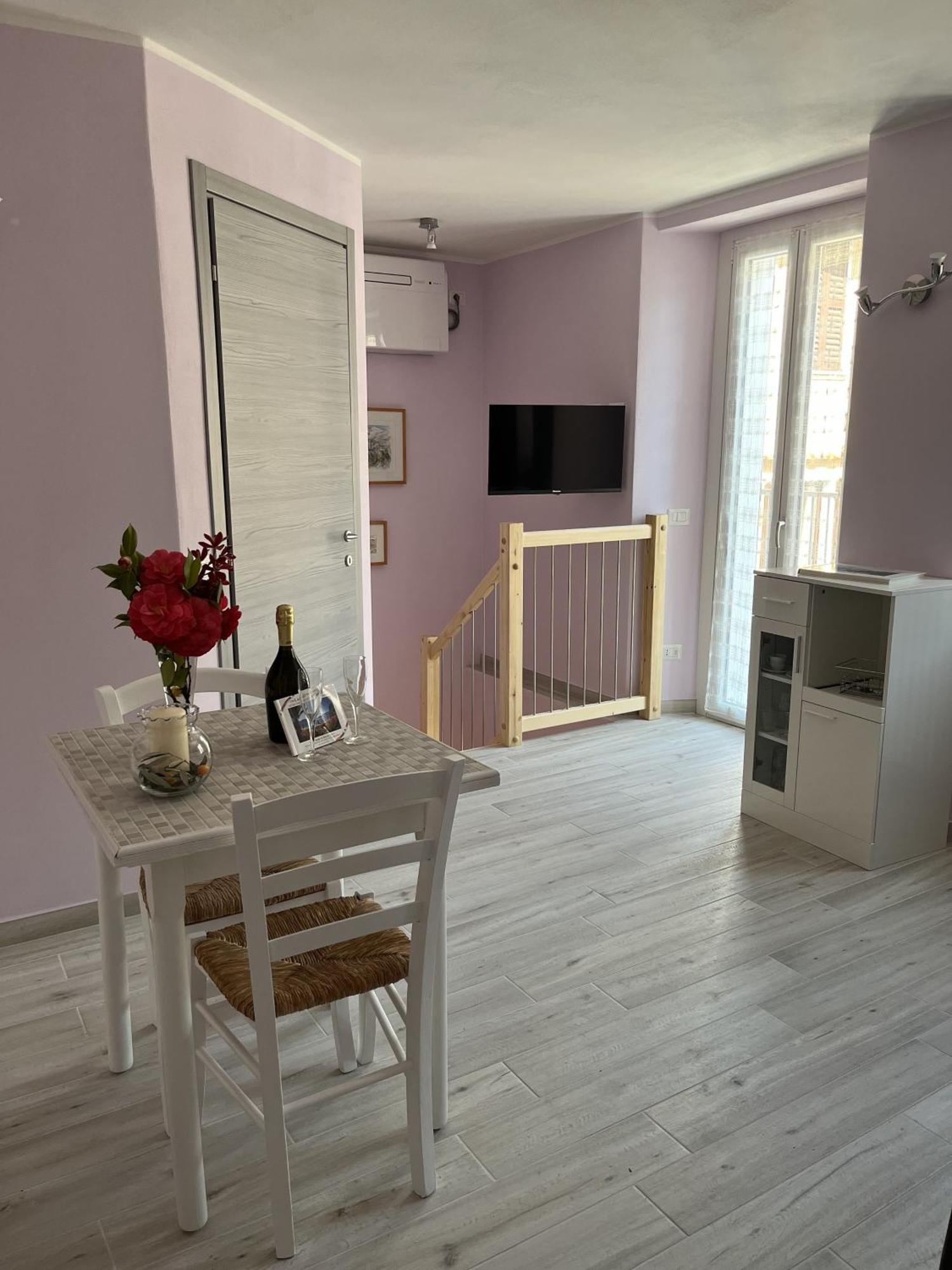 Casa Castellana Apt 1 E Casa Castellana Apt 2 Сала Комачина Екстериор снимка